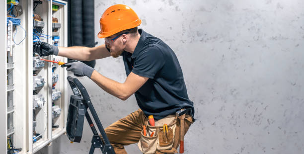 Best Local Electrician Companies  in Camn, DE
